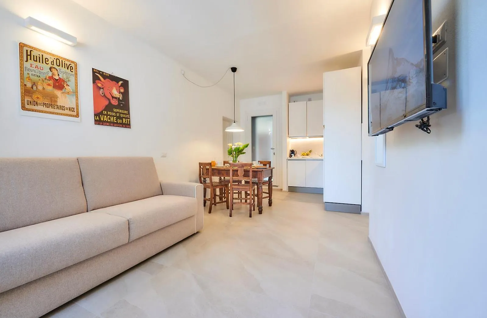 Sisters' House Apartman Varenna